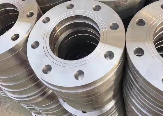 Glissement sur le gost 12820 de la bride forgé par acier au carbone Pn16 DN 100 de cou de soudure avec de l'anti huile de rouille