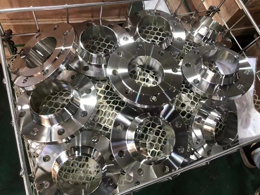 L'acier d'OEM ASTM A105carbon a forgé la surface d'huile de preuve de rouille des brides SCH80
