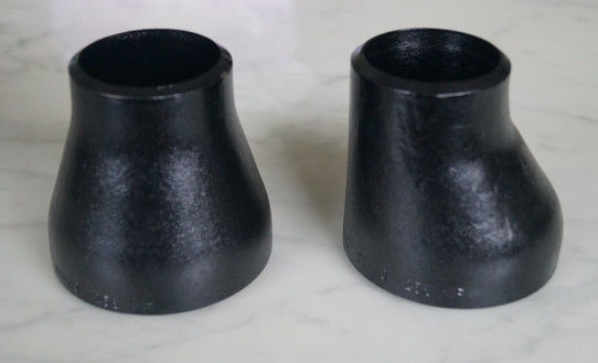 Tuyau d'A234WPB 304L 316L réduisant le chapeau de réducteur de CCE d'escroquerie de coude de pièce en t antirouille