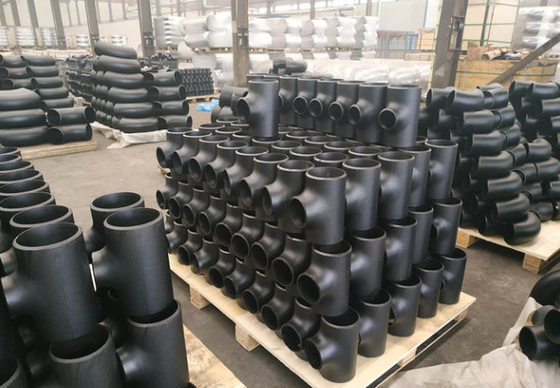 Acier au carbone d'ASME B16.9 A234WPB réduisant huile soudée bout à bout de rouille de la pièce en t DIN2615 l'anti