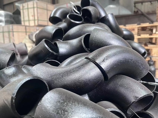 426*12 3d 5d a soudé des garnitures de tuyau écarte En10253-1 d'un coup de coude P235gh 6mm 8mm 10mm 12mm