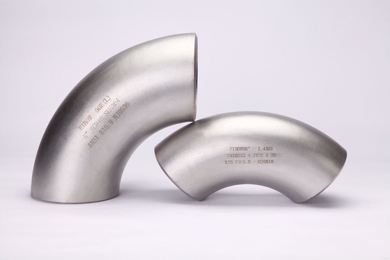 Le coude soudé bout à bout d'acier inoxydable d'Astm A234 programment 40 Asme B16.9