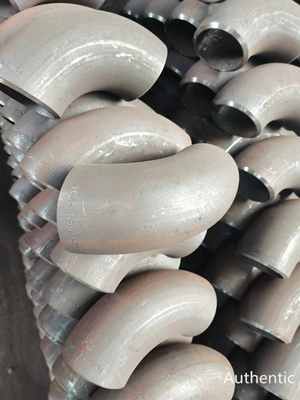 peinture noire de sablage standard du GOST JIS ASTM de coude du conduit d'acier au carbone de 219mm