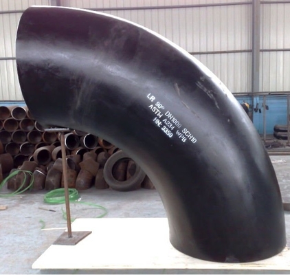 Le bout de coude d'acier au carbone de Cs d'Astm A234 Wpb B16.9 Sch40 a soudé l'anti peinture de rouille