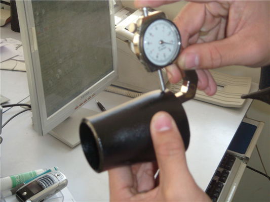 Acier au carbone soudé bout à bout de réducteur d'Astm Wpb de réducteur de tuyau de DST SCH concentrique