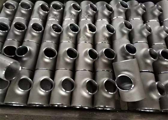Pièce en t égale d'acier au carbone d'ASTM A234 sans couture ST35.8 Gaz Pétrole Sch160