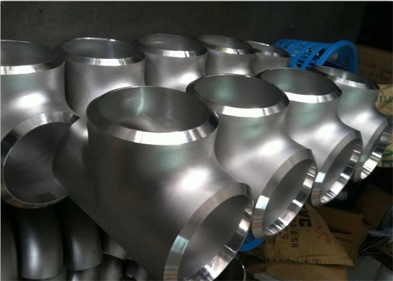 Pièce en t droite Astm A 234 Wpb d'acier au carbone d'Asme B16.9 Sch40 soudé bout à bout