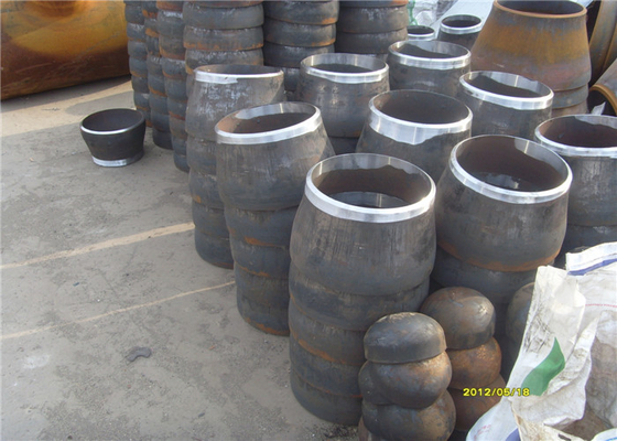 ASTM WPB A234 a forgé les garnitures de tuyau d'acier inoxydables sans couture des garnitures de tuyau Sch10 Sch20