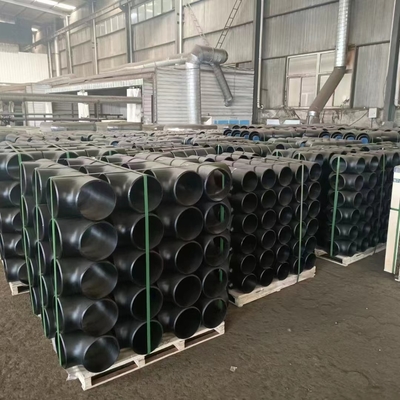 R1 R1.5 coude de tuyau d'acier de 90 degrés A234 Wpb soudure bout à bout de peinture noire